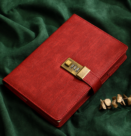 Блокнот щоденник з кодовим замком та ручкою Red
