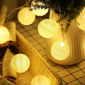 Тайські Кульки гірлянда бавовняна ліхтарики з ниток 20 Led по 6см, 3м на USB
