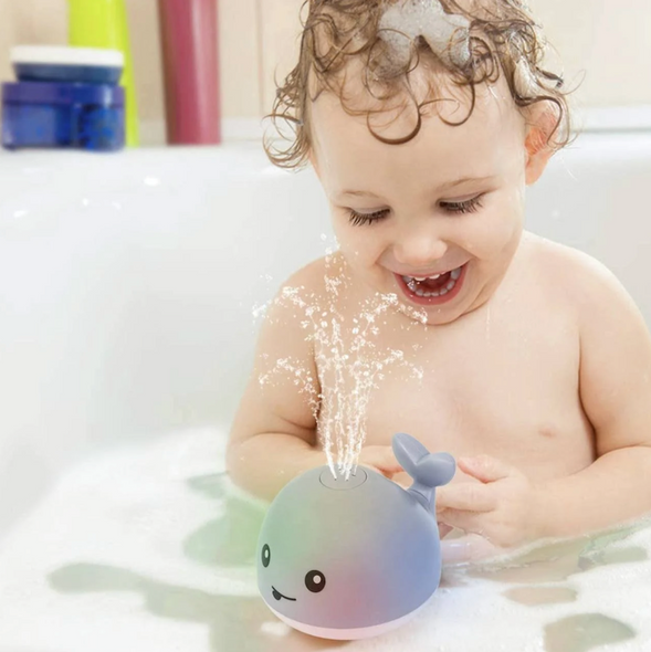 Детская игрушка для купаний в ванной Кит Spray water bath toy Белый