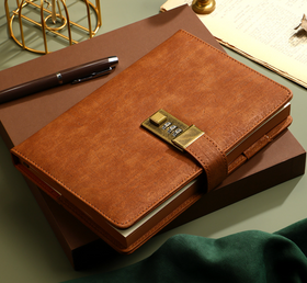 Блокнот щоденник з кодовим замком та ручкою Brown
